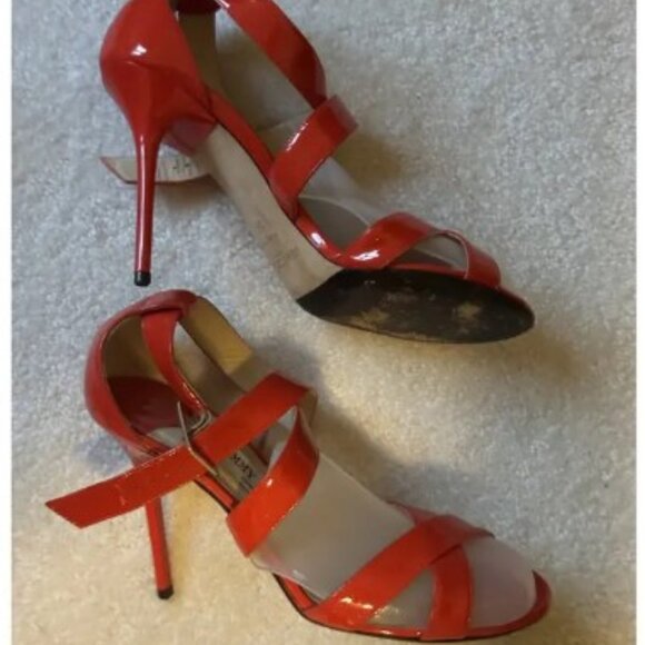 Jimmy Choo Patent Leather heels - Picture 2 of 6